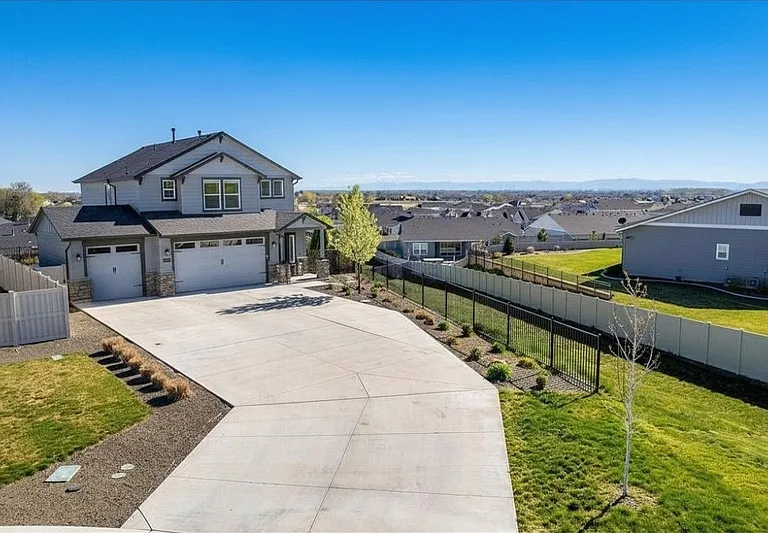 10757 W Thimbleberry Ct — Photo 38