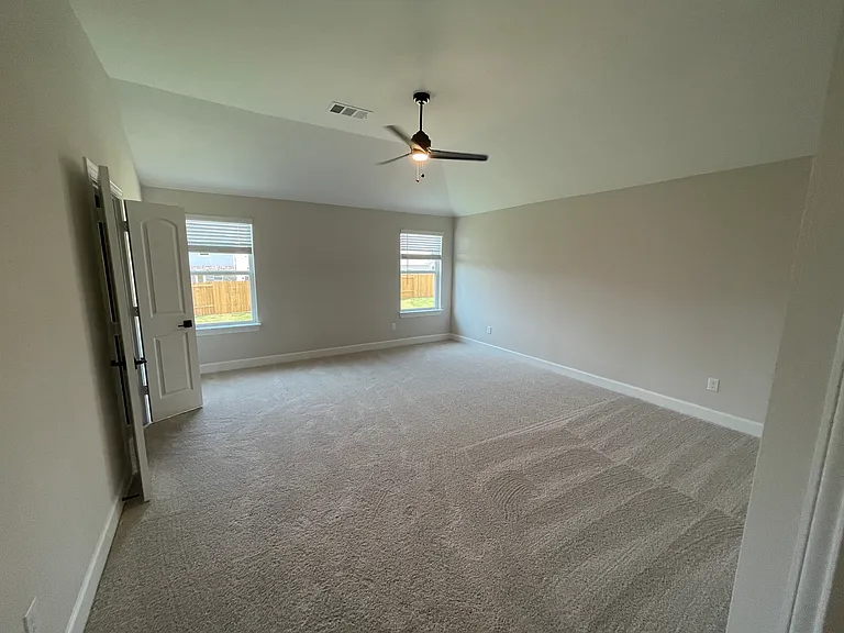 1411 Windermere Way — Photo 34