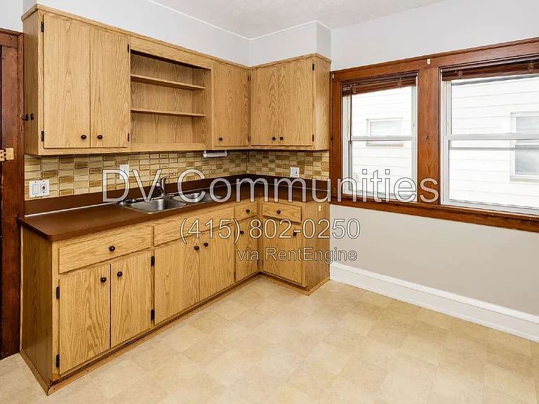 3765 W 134th St #1 — Photo 2