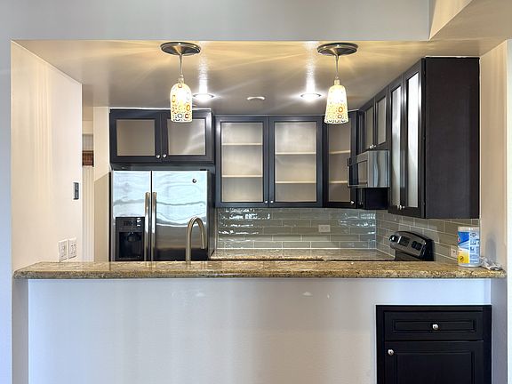 4th image of 601 Van Ness Ave APT 1001