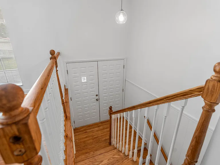 2751 Tiara Dr — Photo 30