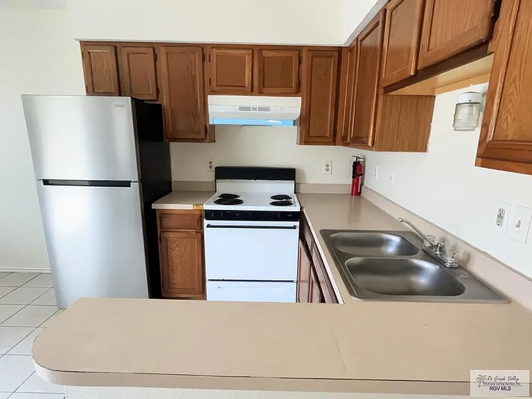 602 Scotch St #8 — Photo 7