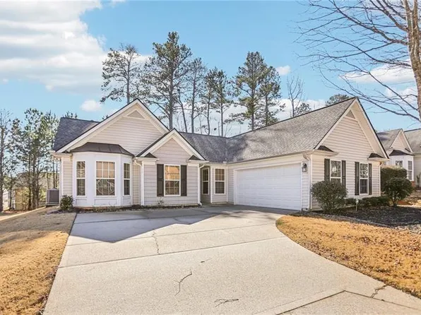 334 Hunterian Pl, Newnan, GA 30265