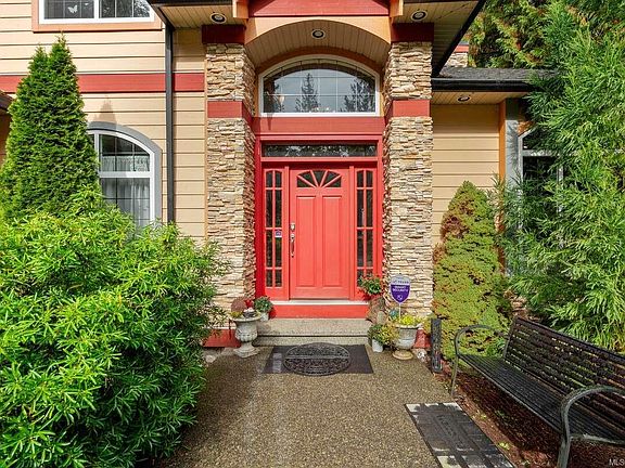 4th image of 7002 E Sooke Rd