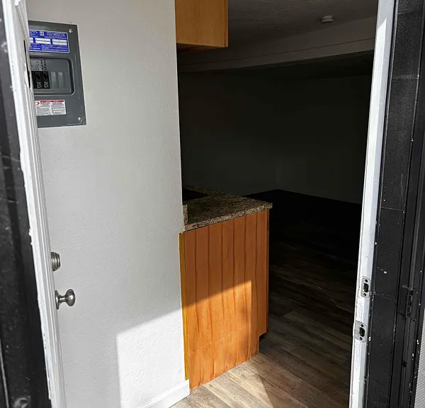 1325 San Andres Ave NW #C — Photo 2