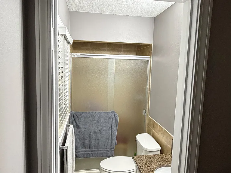 517 Concord St — Photo 14