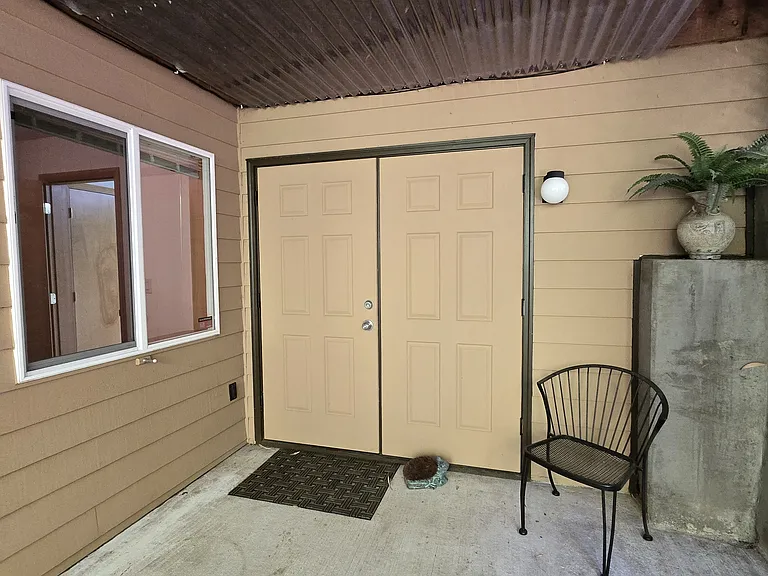 7160 SW Tierra Del Mar Dr #1 — Photo 1