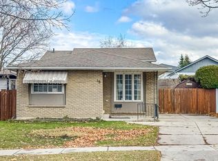 48 Arbutus Cres, Hamilton, ON L8J 1M8