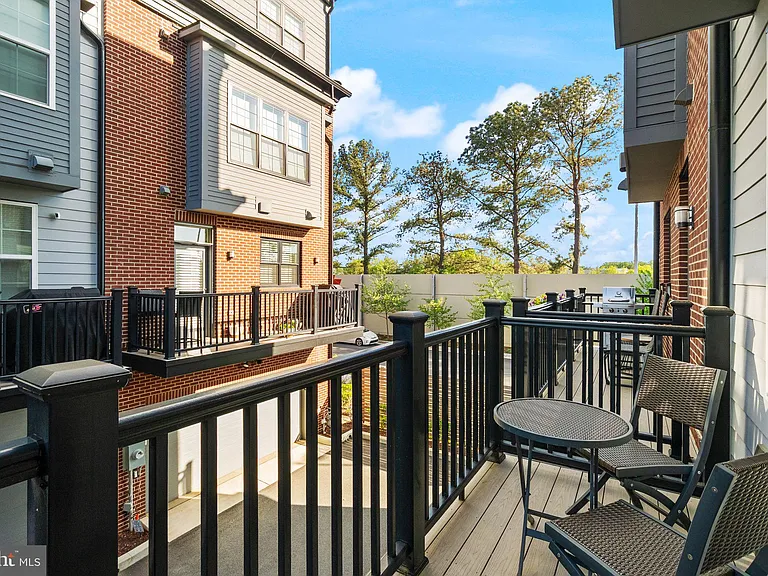 11258 Faraday Park Dr — Photo 17