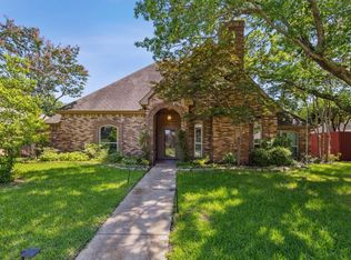 3314 Oak Trail Dr, Rowlett, TX 75088
