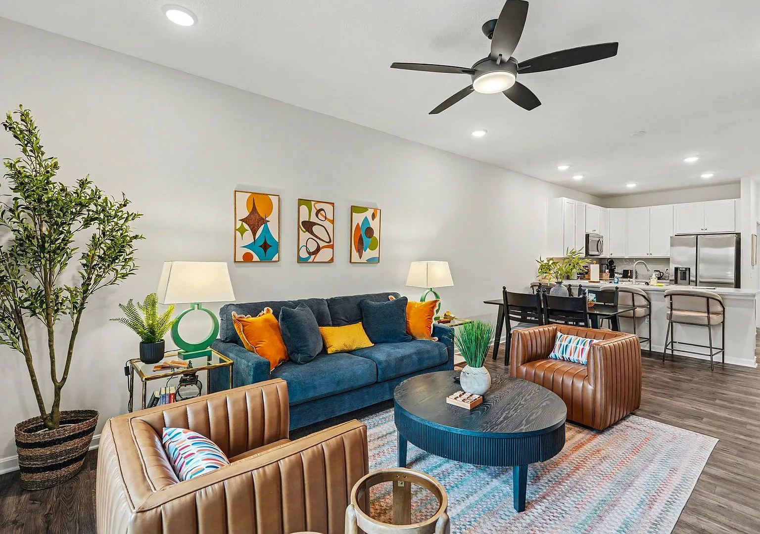 New Cozy 2BR Retreat w/ Garage & Full Kitchen — Photo 3