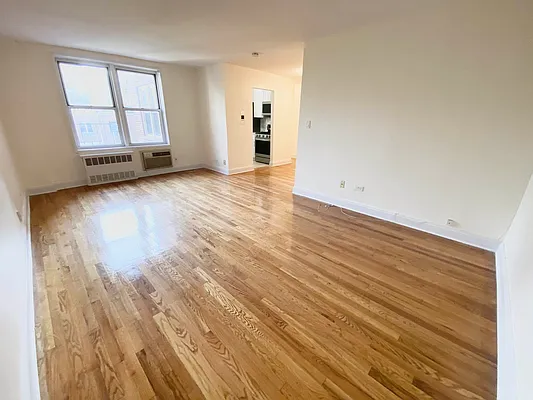 Rented by Papp Realty | media 1