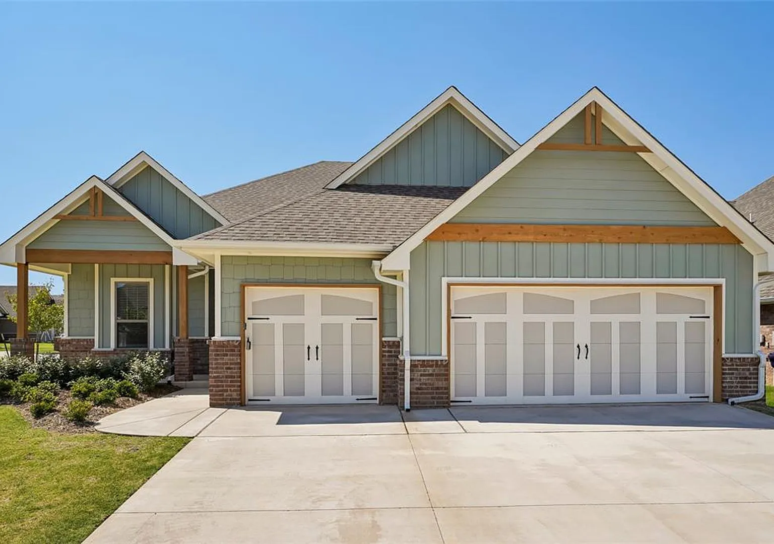 Brand New 4 Bedroom 3 Bathroom Home In Piedmont Schools With Storm Shelter And Neighborhood Pool ... — Photo 1