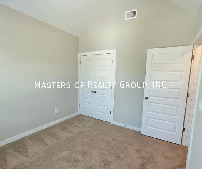 329 Shiloh Creek Dr — Photo 22