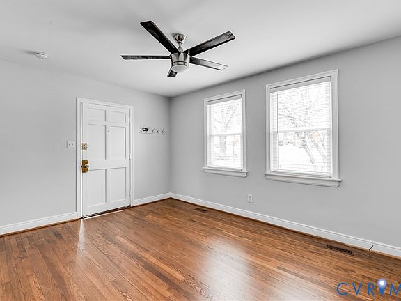 5th image of 6424 W Grace St