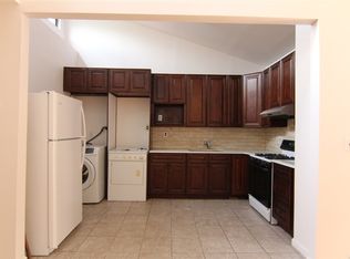 303 121st St #2, College Point, NY 11356