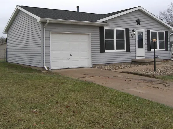 308 Eisenhower Pkwy, Warsaw, IN 46580