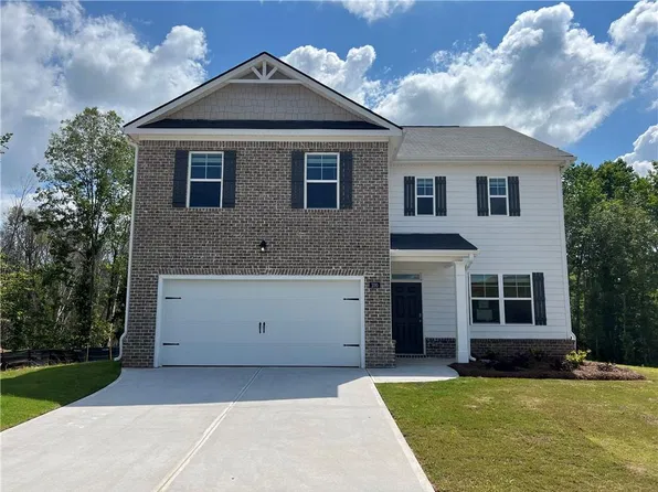 100 Waratah Dr, Locust Grove, GA 30248