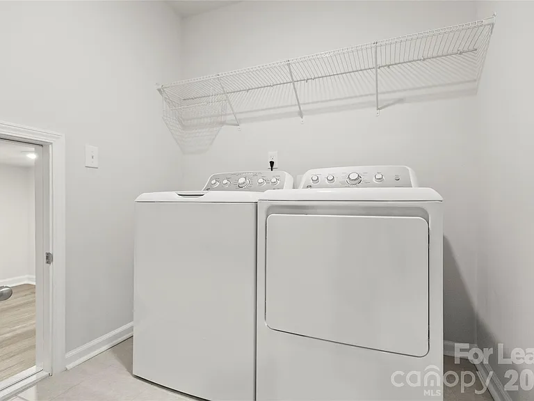 3627 Whitney Way — Photo 12
