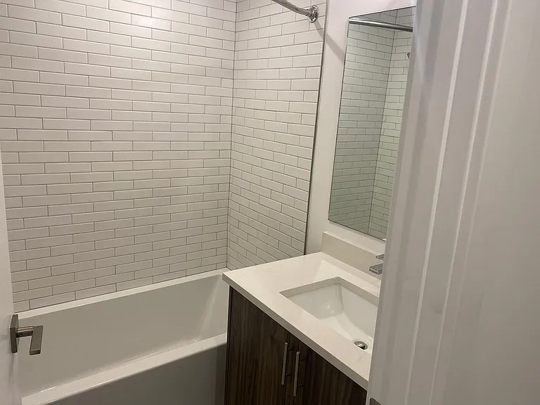 2465 Walnut St #9 — Photo 20