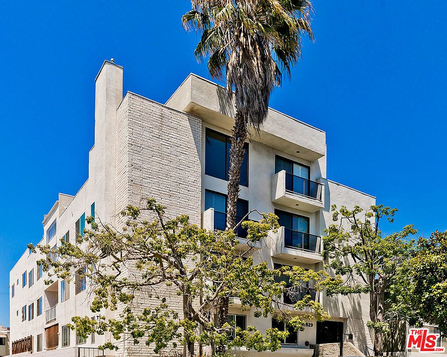1st image of 11829 Mayfield Ave APT 302
