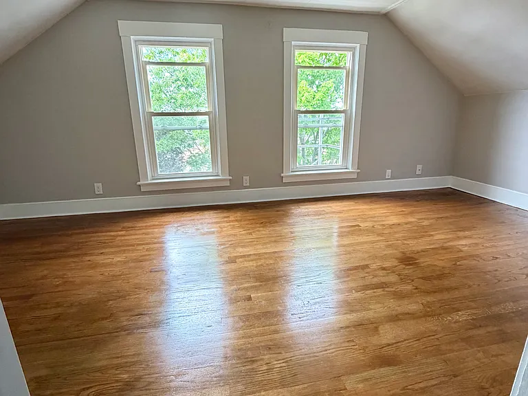 127 Brown St #3 — Photo 9