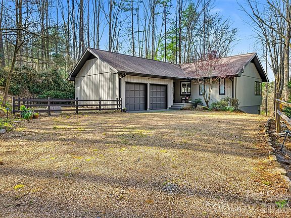 3rd image of 1663 Glen Cannon Dr