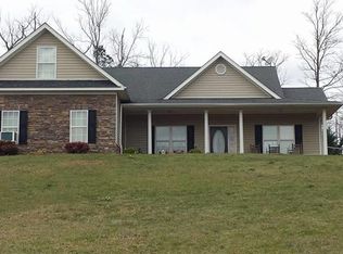 414 Johnstonville Rd, Barnesville, GA 30204