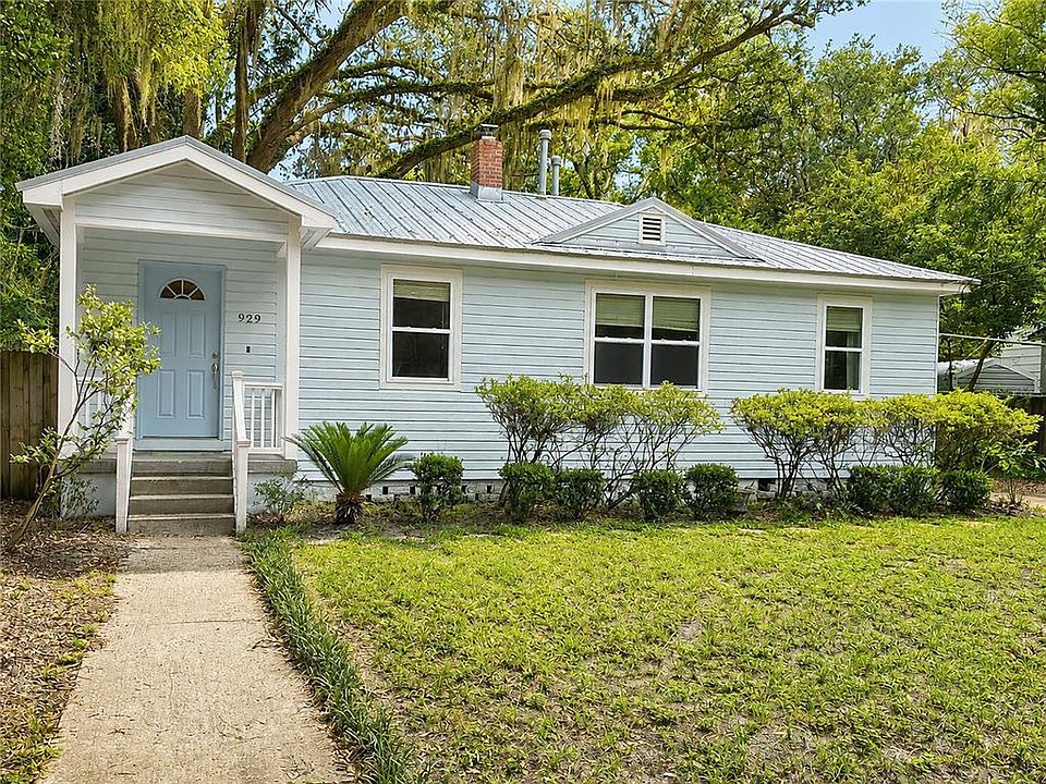 1st image of 929 NE 7TH AVENUE