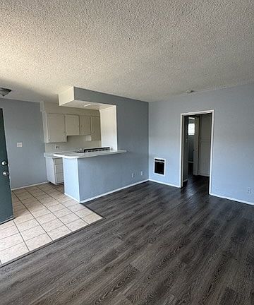 4th image of 5495 Atlantic Ave #14A