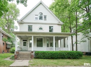 1605 W Barker Ave, Peoria, IL