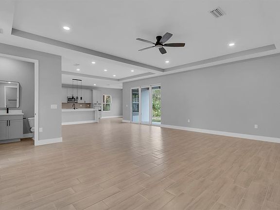 4th image of 1821 Missouri Rd NW