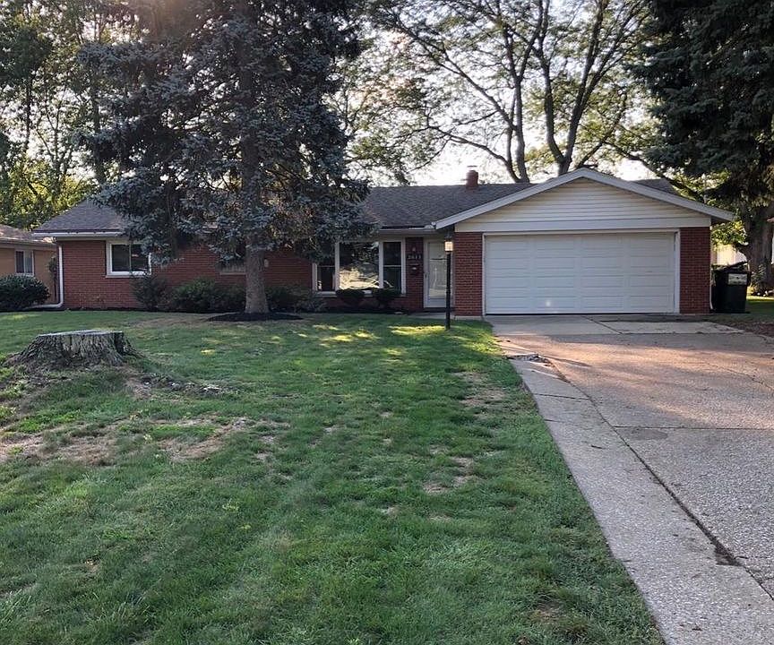 1st image of 2611 Eastwood Dr