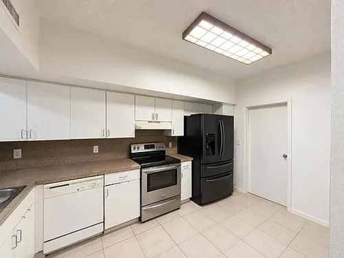 11862 SW 98th Ter Photo 1