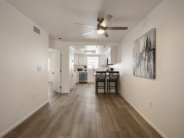 26941 Rainbow Glen Dr #751 — Photo 3