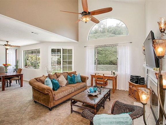 4th image of 28252 Evergreen Ln