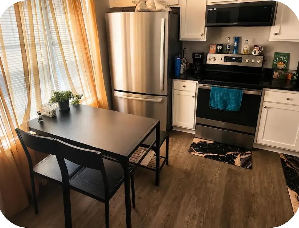 2 bed, 1.5 bath, 1200 sqft, $953 — Photo 4