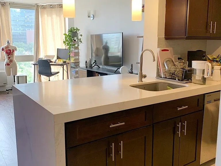 20 2nd St #501 — Photo 4