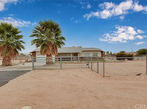 3rd image of 16637 Pauhaska Ct