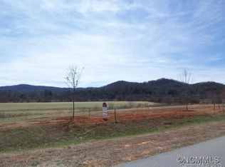 48 River Breeze Ln, Etowah, NC 28729