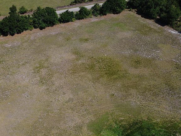 3rd image of 2615 Bluff Hammock Road