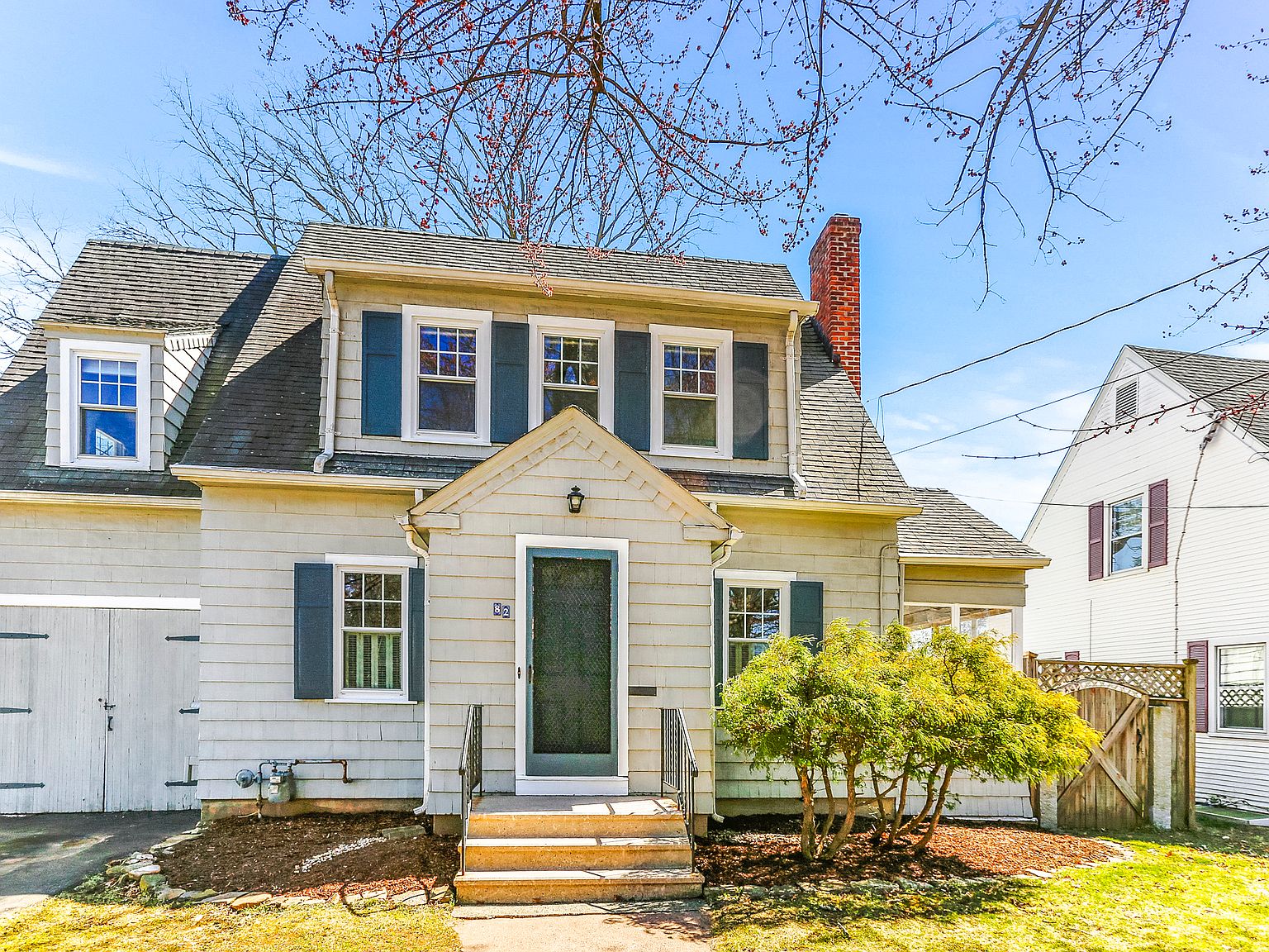 82 Grove St, West Hartford, CT 06110 Zillow