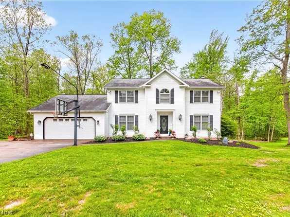9103 Lake In The Woods Trl, Chagrin Falls, OH 44023
