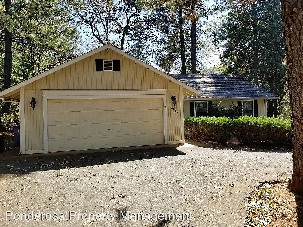 6260 Woodbury Dr photo 1