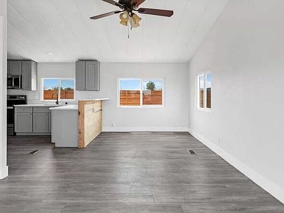 4th image of 1266 Cambria Ave #2