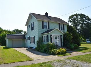 615 Grant St, Saegertown, PA 16433