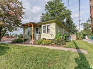 115 N Meyer Ave, Centralia, IL 62801