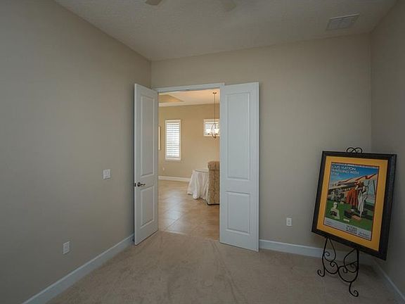 5th image of 442 Cypress Hills Way