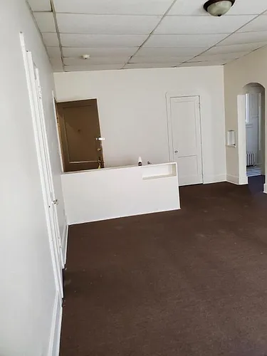 11 1/2 N Van Buren Ave #301 Photo 1
