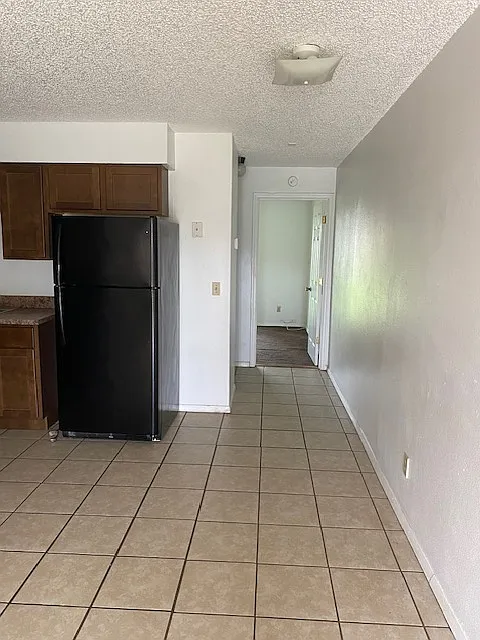 Kitchen to hallway